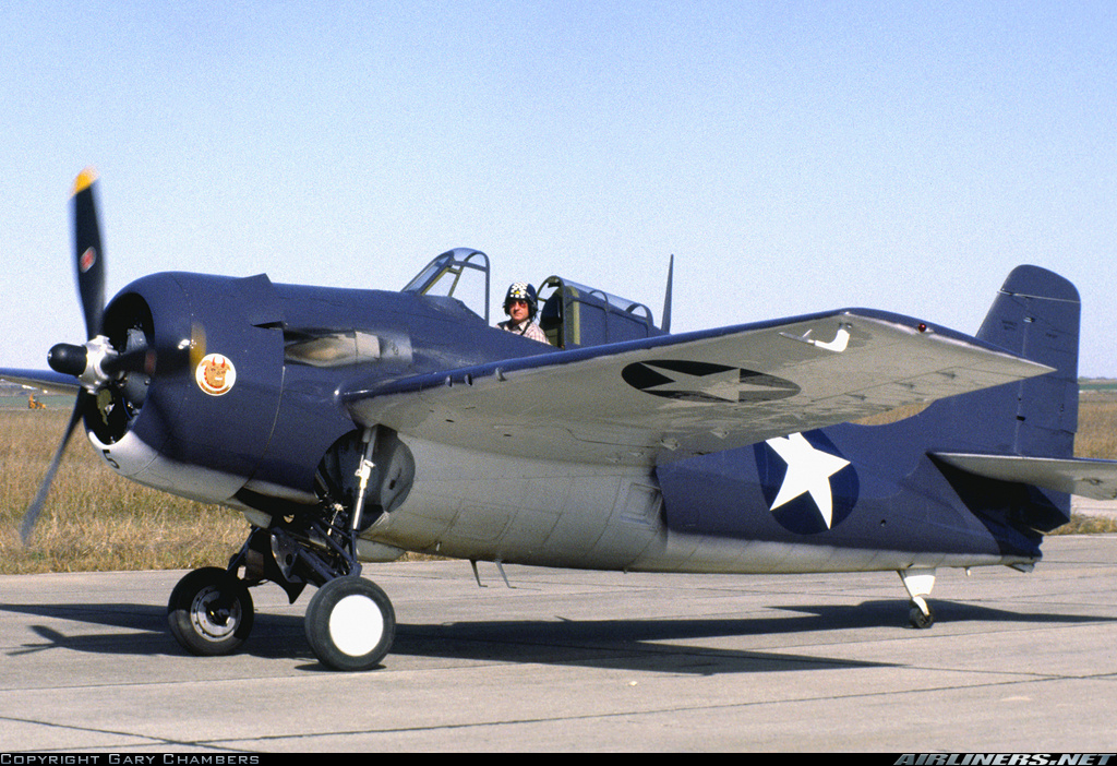\includegraphics[width=4cm,height=2.4cm]{aeroimages/image3-2.jpg}