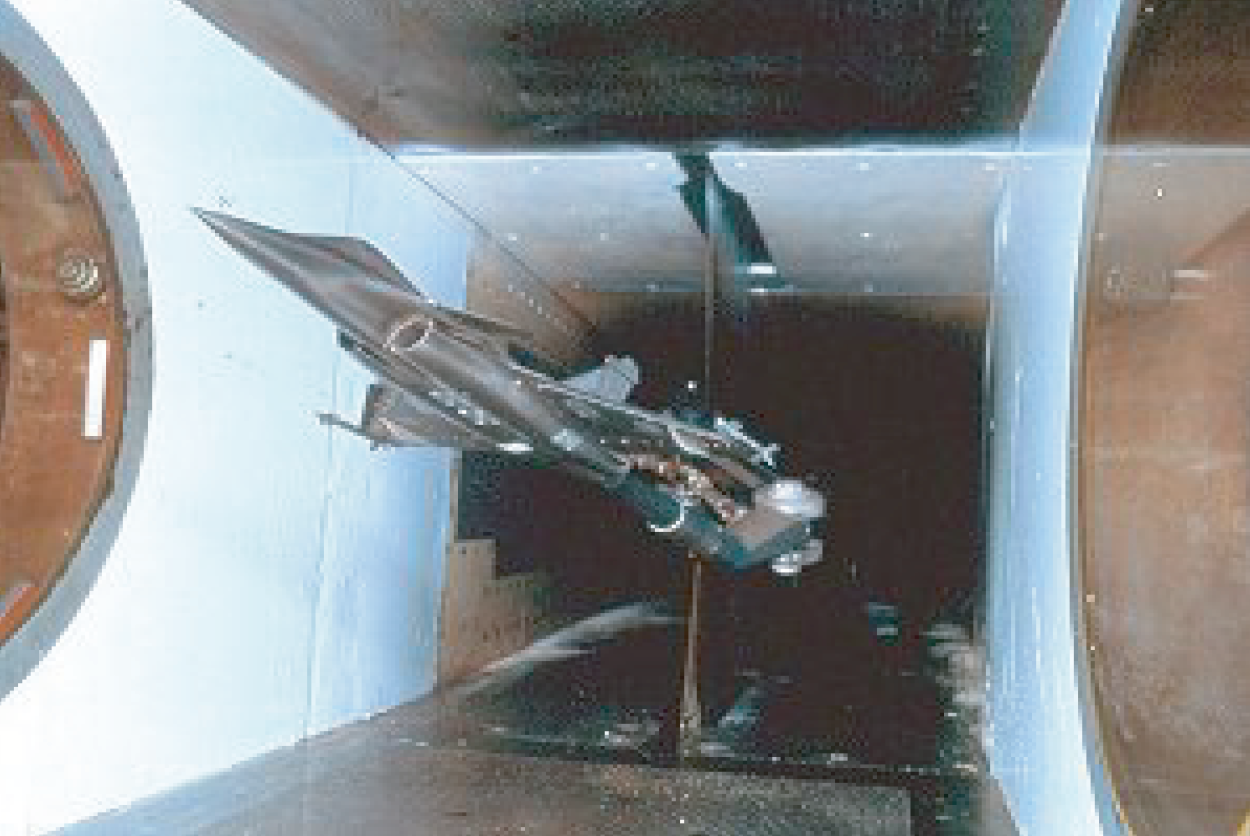 \includegraphics[width=9.8cm,height=4.9cm]{aeroimages/image8-01.png}